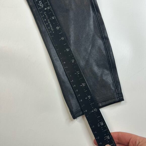 Spanx Leggings Women's 1X Black Faux Leather High Rise High Waisted Pull On - Picture 7 of 8